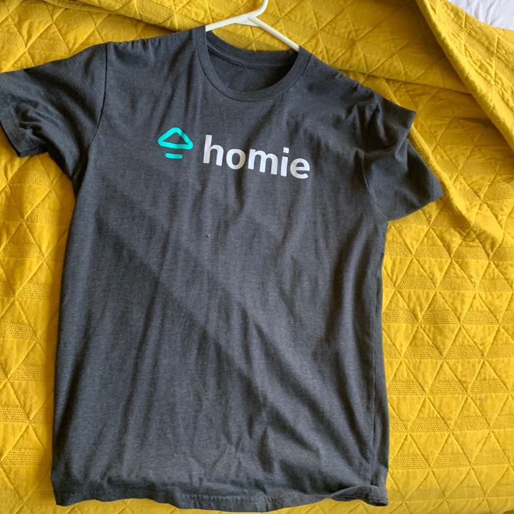 Medium dark blue tee